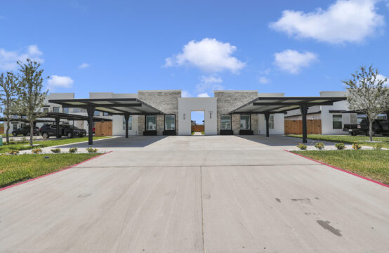 Brand New Construction in Mission – South Shary Area!