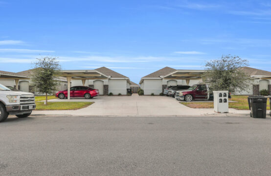 Airport Heights📍 | 3 Bedroom 🛏️, 2 Bath🛁